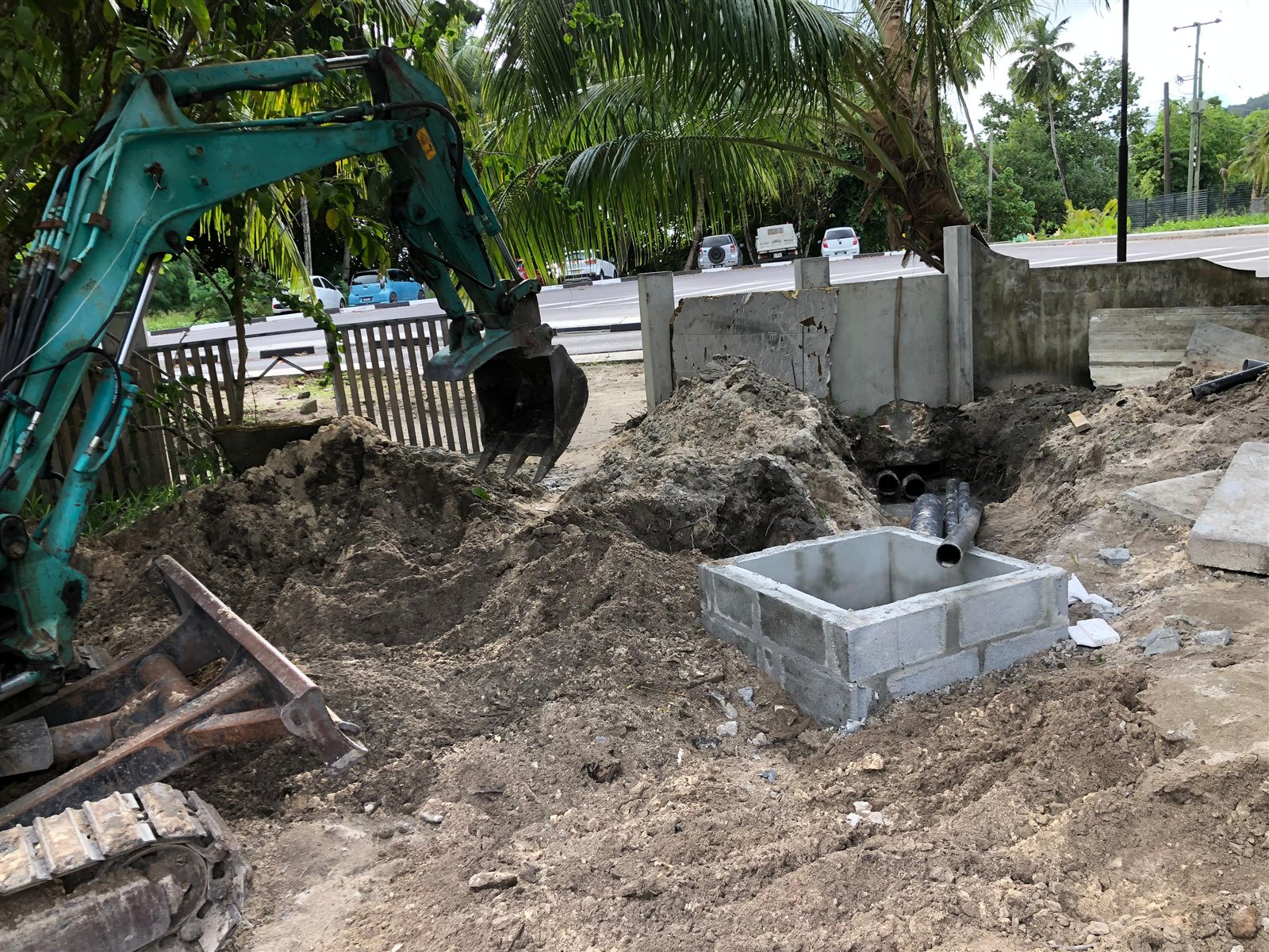 Groundwork at Alibel, digging and laying the drainage